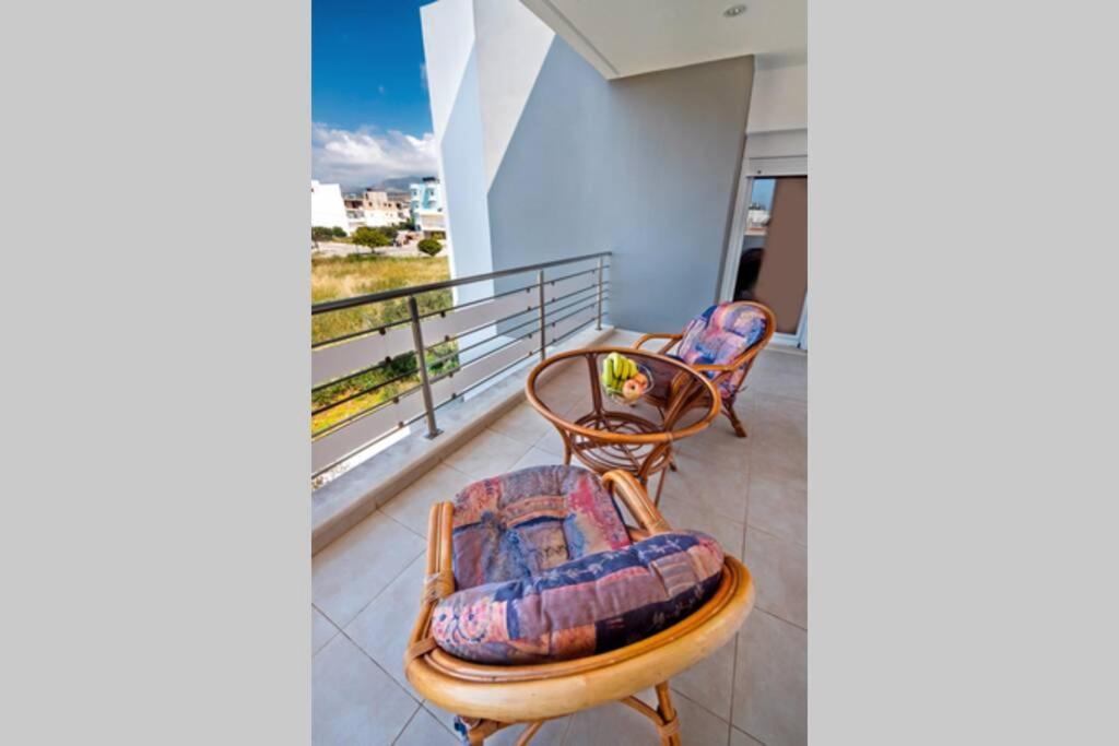 Art Antique Deluxe Villa เอียราเปตรา ภายนอก รูปภาพ