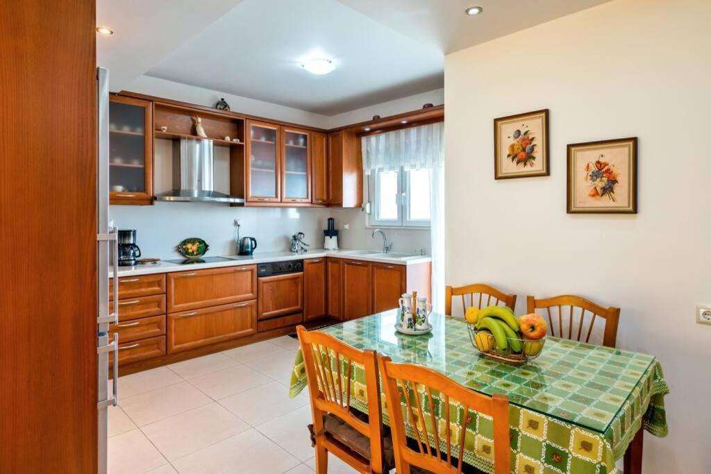 Art Antique Deluxe Villa เอียราเปตรา ภายนอก รูปภาพ